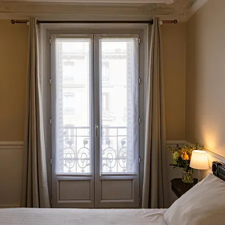Claude Bernard Saint-germain Hotel 3*
