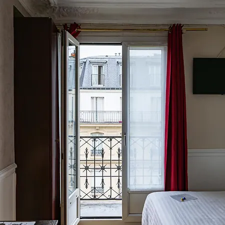 Claude Bernard Saint-germain Hotel 3*