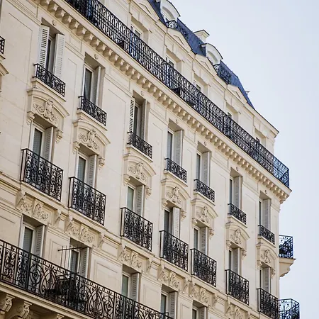 Claude Bernard Saint-germain Hotel 3*