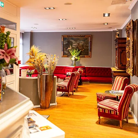 Hotel Claude Bernard Saint-germain 3*