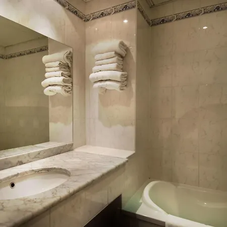 Hotel Claude Bernard Saint-germain