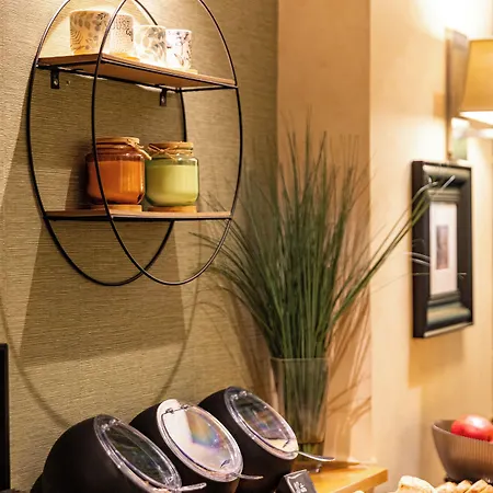 Claude Bernard Saint-germain Hotel