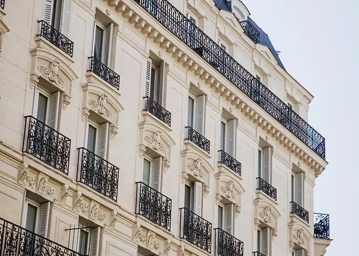 Claude Bernard Saint-germain Hotel 3*