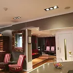 Claude Bernard Saint-germain Hotel