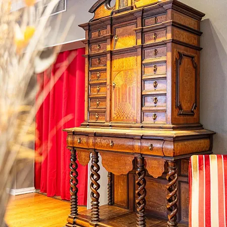 كلود برنار سان جيرمان